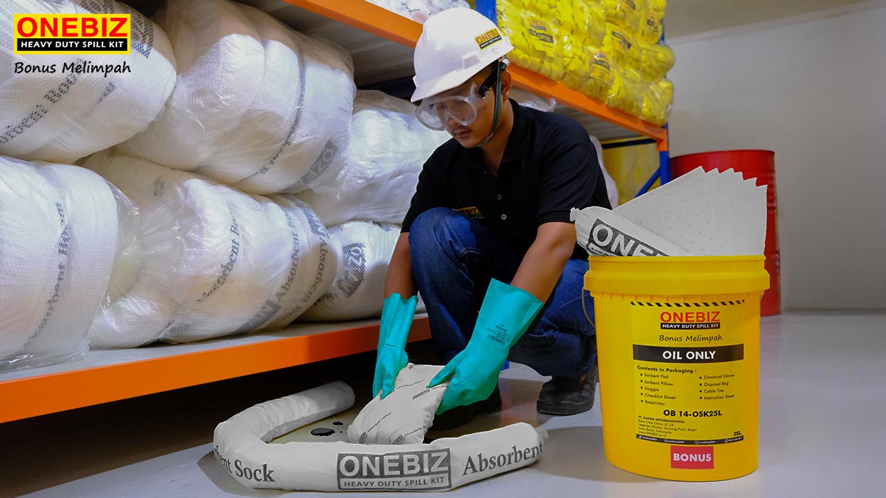 Absorbent Pad Spill Kit